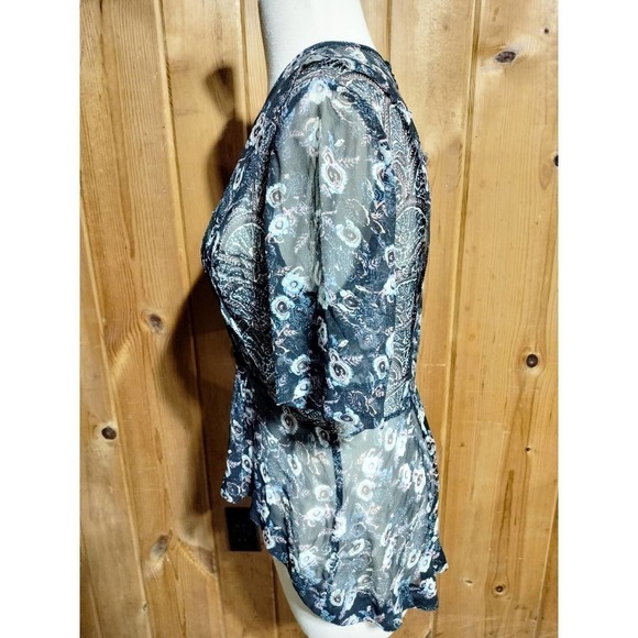 Veronica Beard 100% Silk floral sheer blouse asymmetrical hem woman size 4 - Picture 4 of 16